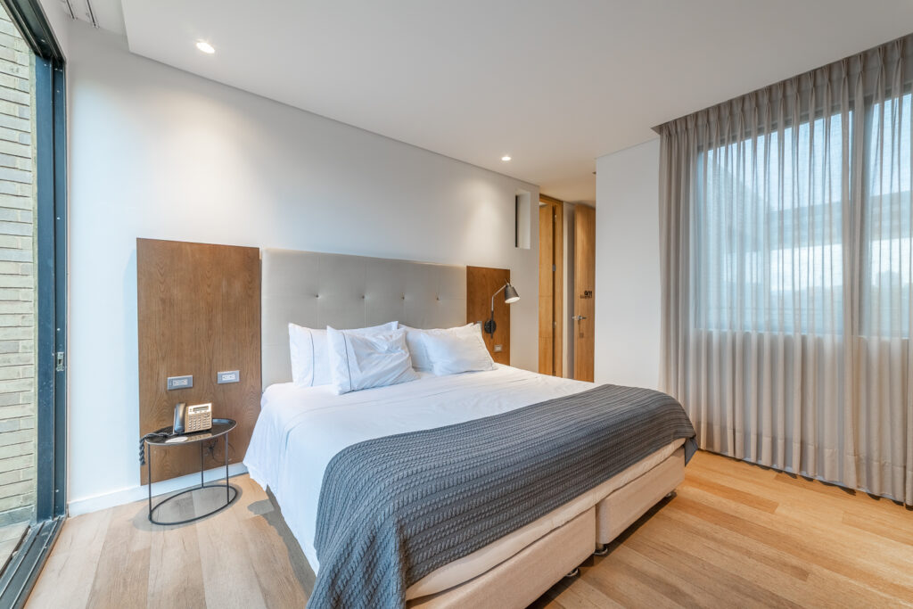 Habitación del Penthouse 85M, Cassa Luxury Homes, Bogotá, Colombia.