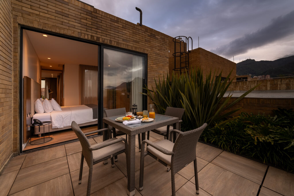 Terraza del Penthouse 85M, Cassa Luxury Homes, Bogotá, Colombia.